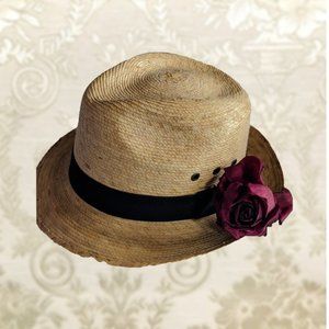 FREE IN BUNDLE Hand-Woven Beach Hat🖤